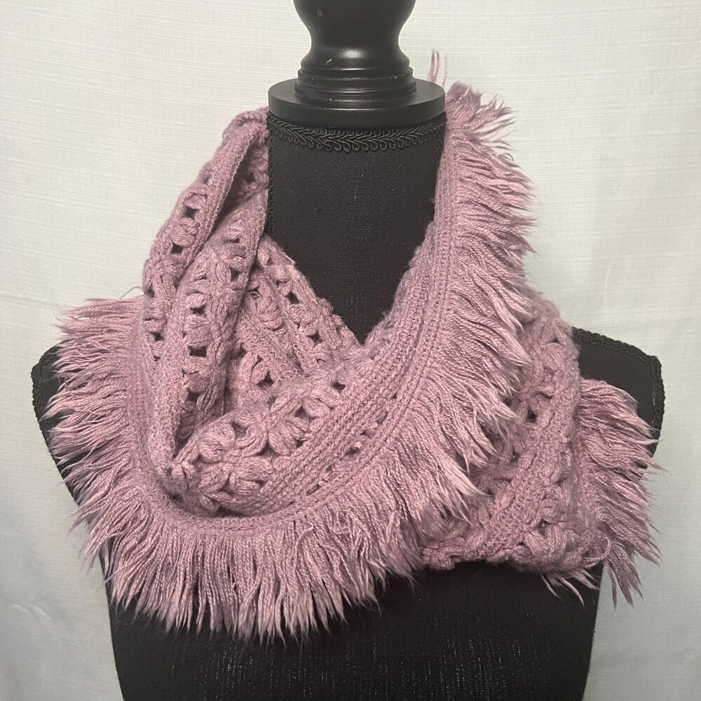 Knitted Purple Infiniti Neck Scarf - 0253 - Picture 2 of 4
